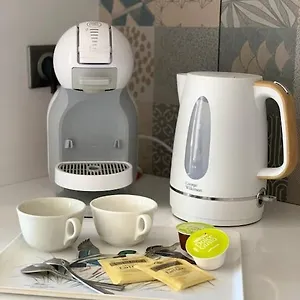 https://port-beaches-on-foot-garage-air-conditioning-wi-fi.fr-provencehotel.com